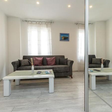 Alpha Loft 1Br Apartment In Center Ζαντάρ Εξωτερικό φωτογραφία