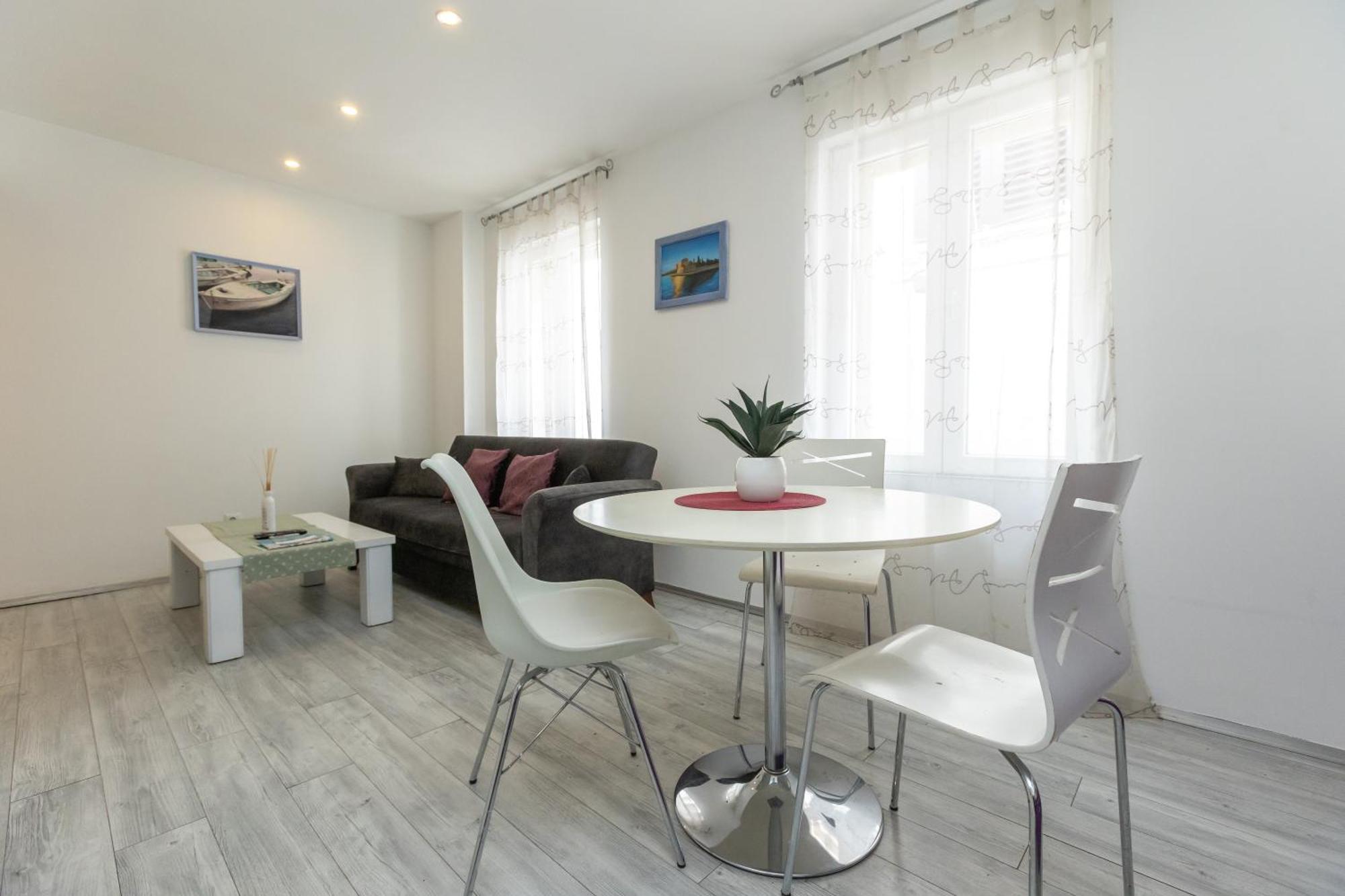 Alpha Loft 1Br Apartment In Center Ζαντάρ Εξωτερικό φωτογραφία